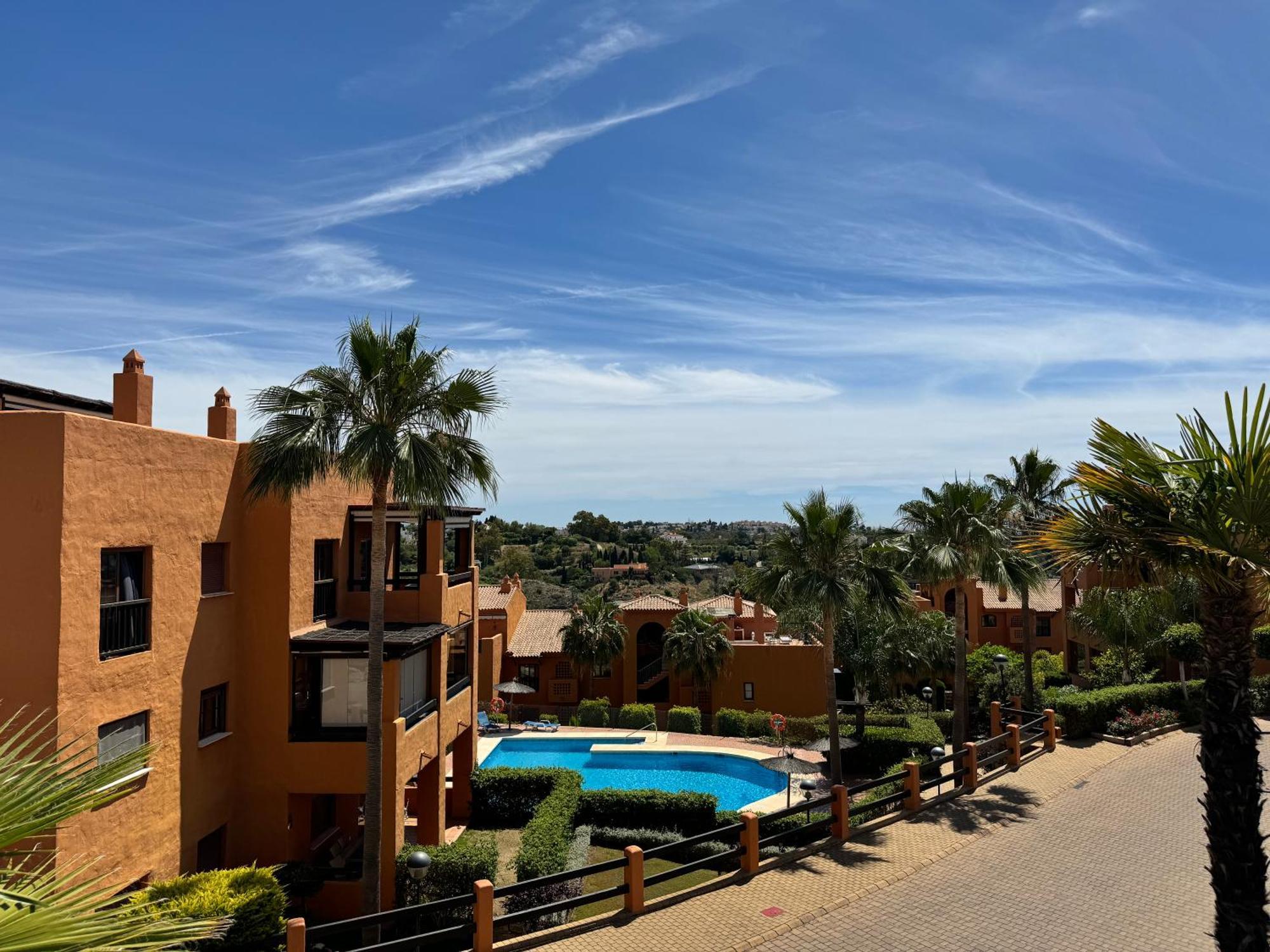 Piso De Lujo Totalmente Equipado A Estrenar Para 6 Estepona Exteriér fotografie