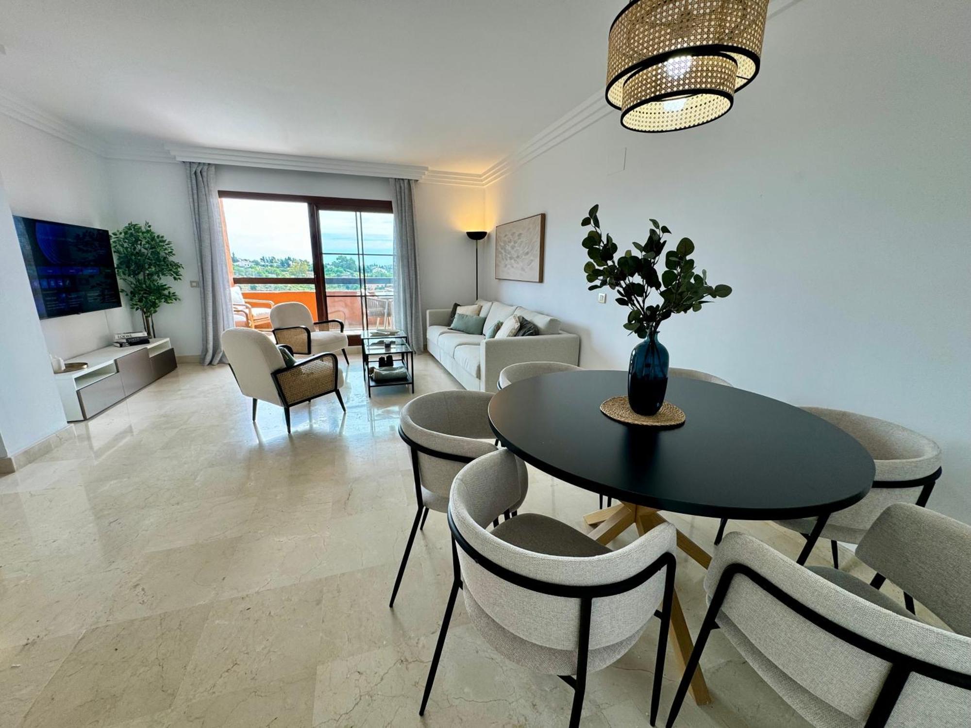 Piso De Lujo Totalmente Equipado A Estrenar Para 6 Estepona Exteriér fotografie